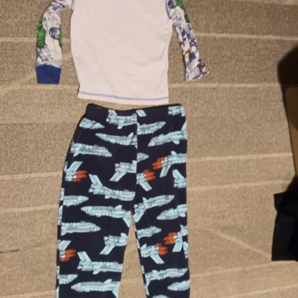 Disney marvel shirt size 2 carters pants size 5 - Picture 7 of 10